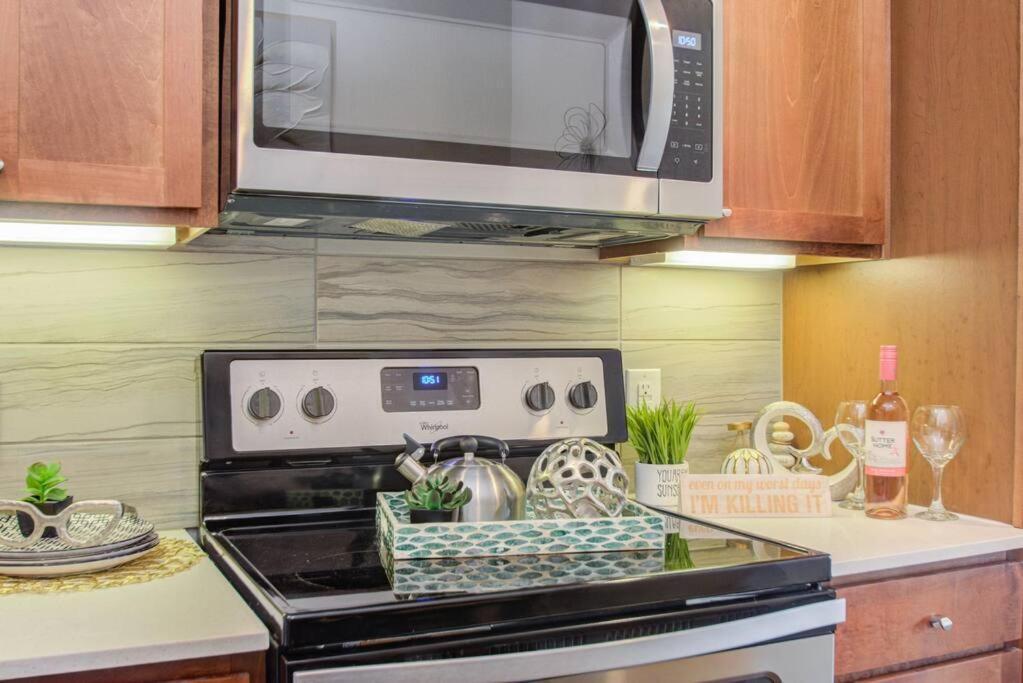 Best 5* Luxury Living Downtown Kingbed Suite Houston Esterno foto